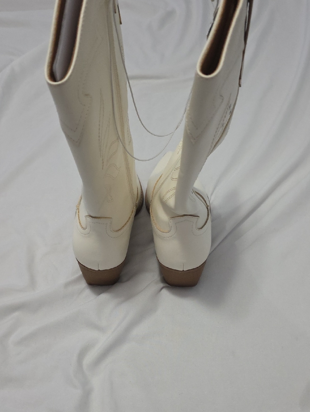 Women's Cream Western Mid-Calf Cowboy Boots - Picture 8 of 9